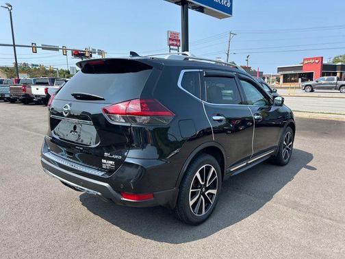 2020 Nissan Rogue SL