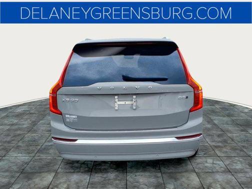 2024 Volvo XC90 B5 Plus Bright Theme