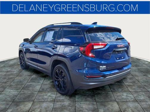 2022 GMC Terrain SLT