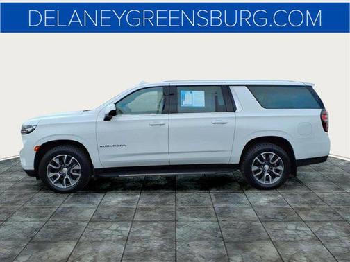 2022 Chevrolet Suburban LT