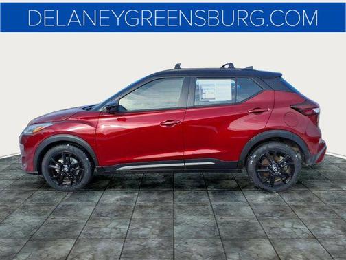 2023 Nissan Kicks SR