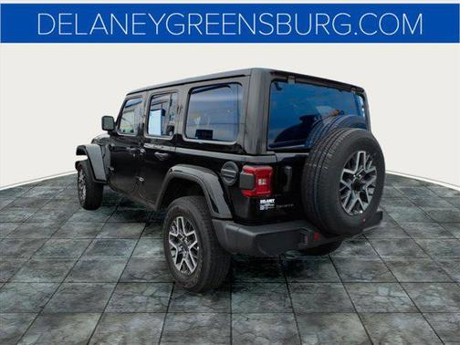 2025 Jeep Wrangler 4-Door Sahara 4x4