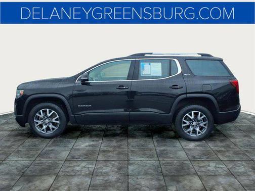 2023 GMC Acadia AWD SLT