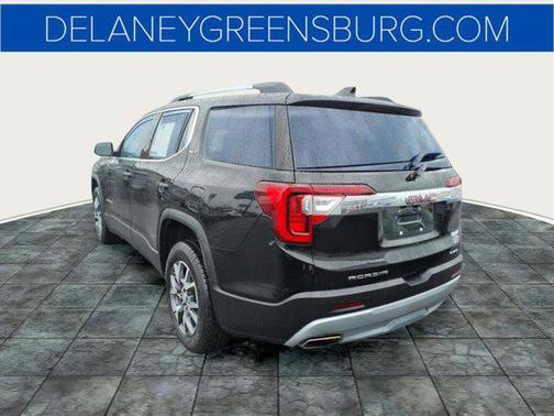 2023 GMC Acadia AWD SLT