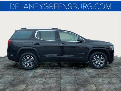 2023 GMC Acadia AWD SLT