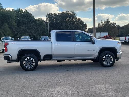 Silver Ice Metallic 2021 Chevrolet Silverado 2500 LT