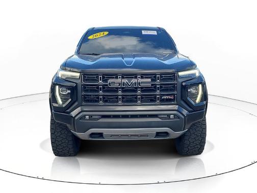 Onyx Black 2024 GMC Canyon AT4