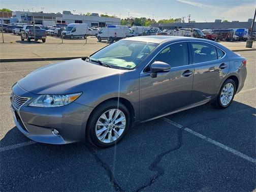 2014 Lexus ES 300h Base