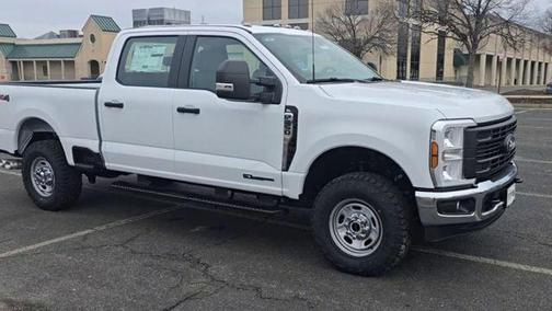Oxford White 2026 Ford F-350 XL