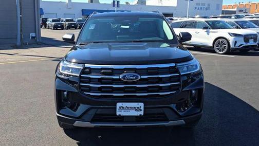 Agate Black Metallic 2026 Ford Explorer Active