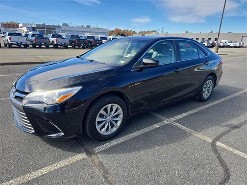 2017 Toyota Camry XLE