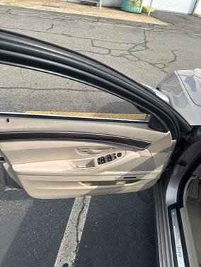 2014 BMW 528 528i