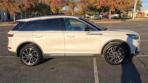 2024 Lincoln Corsair Premiere