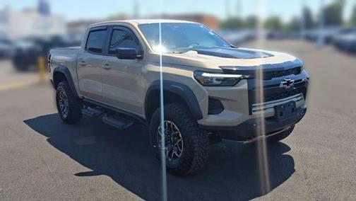Sand Dune Metallic 2024 Chevrolet Colorado ZR2