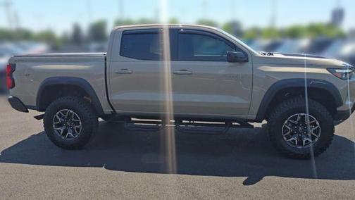 Sand Dune Metallic 2024 Chevrolet Colorado ZR2