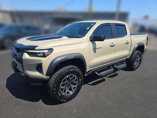 Sand Dune Metallic 2024 Chevrolet Colorado ZR2