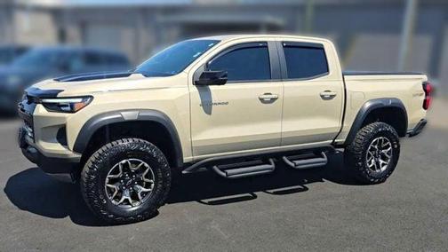Sand Dune Metallic 2024 Chevrolet Colorado ZR2