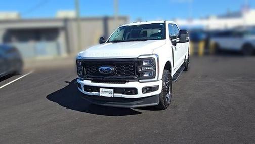 Oxford White 2024 Ford F-350 Lariat