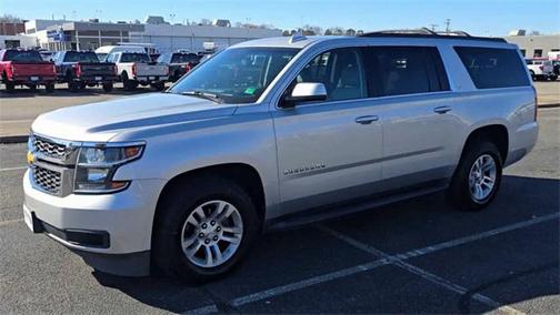 2017 Chevrolet Suburban LT