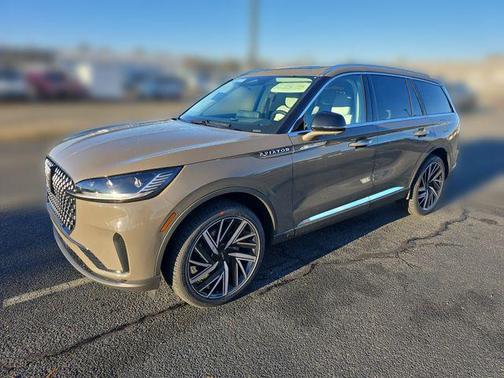 Harbor Gray Clearcoat 2026 Lincoln Aviator Reserve AWD