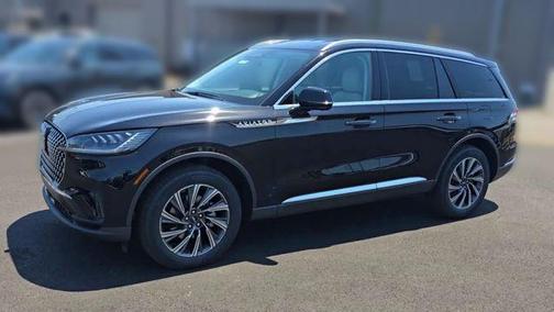 Infinite Black Metallic Clearcoat 2026 Lincoln Aviator Premiere