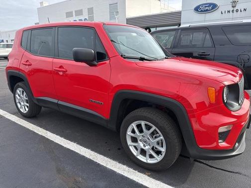 2023 Jeep Renegade Latitude