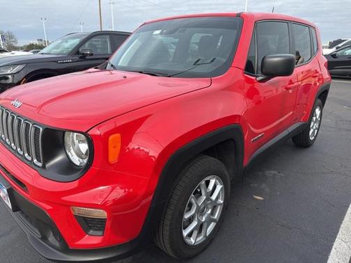 2023 Jeep Renegade Latitude
