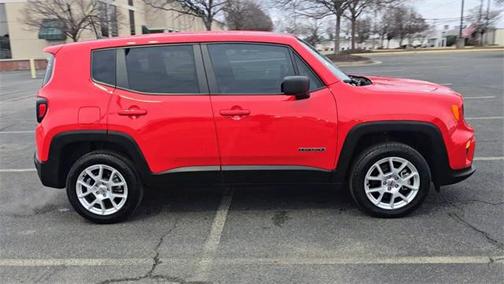 2023 Jeep Renegade Latitude
