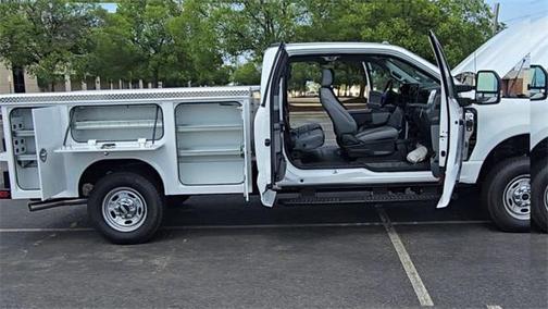 2025 Ford F-250 XL