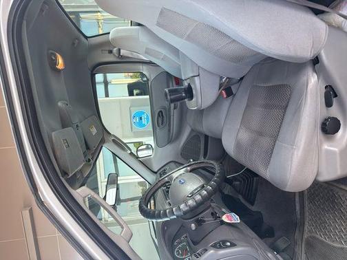Silver Clearcoat Metallic 2004 Ford F-150 Heritage XL Flareside