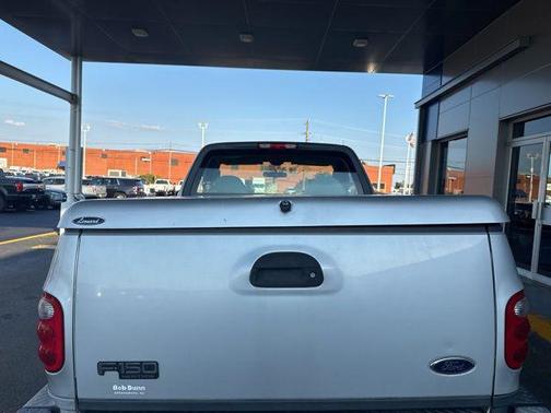 Silver Clearcoat Metallic 2004 Ford F-150 Heritage XL Flareside