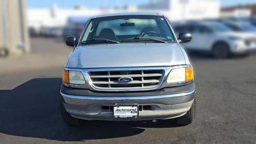 Silver Clearcoat Metallic 2004 Ford F-150 Heritage XL Flareside