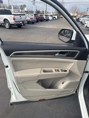 2018 Volkswagen Atlas 3.6L SEL