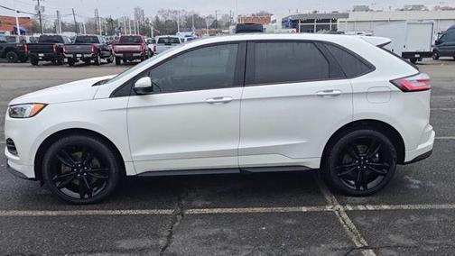 2021 Ford Edge ST