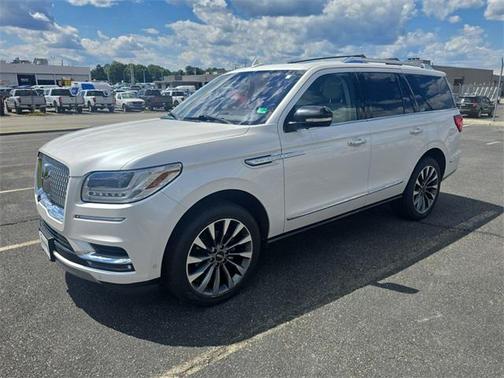 2018 Lincoln Navigator Select