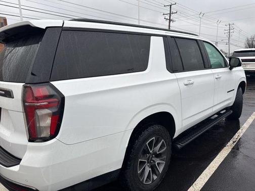 2021 Chevrolet Suburban 4WD Z71