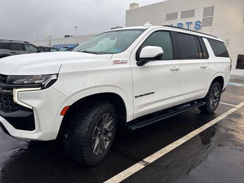 2021 Chevrolet Suburban 4WD Z71