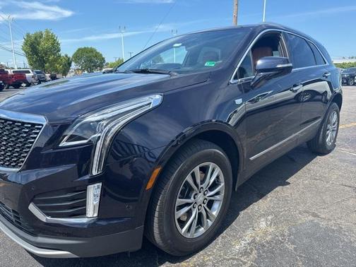 2021 Cadillac XT5 Premium Luxury