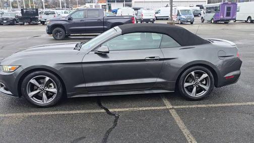 2016 Ford Mustang V6