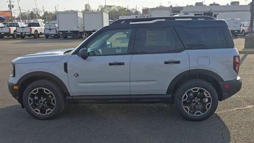 Space White Metallic 2026 Ford Bronco Sport Outer Banks