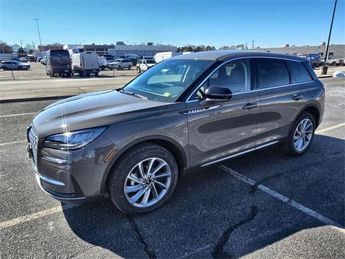 2025 Lincoln Corsair Premiere