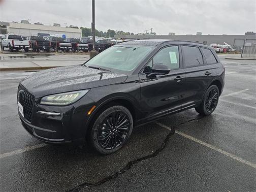 2025 Lincoln Corsair Premiere