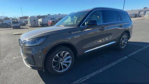 Harbor Gray Clearcoat 2025 Lincoln Aviator Reserve AWD