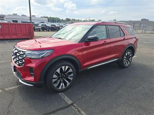 2025 Ford Explorer Platinum