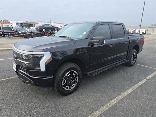 2023 Ford F-150 Lightning XLT