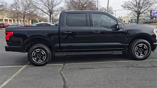 2023 Ford F-150 Lightning XLT