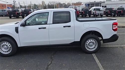 2025 Ford Maverick XL