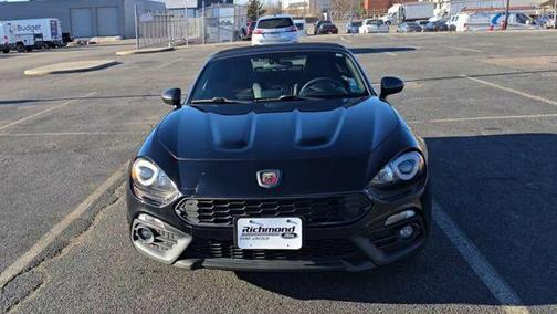 2019 FIAT 124 Spider Base