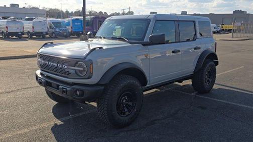 Avalanche Gray 2026 Ford Bronco Badlands