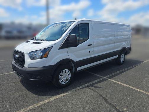 Oxford White 2025 Ford Transit-250 Base